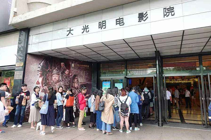 電影院觸摸體機怎么選購？